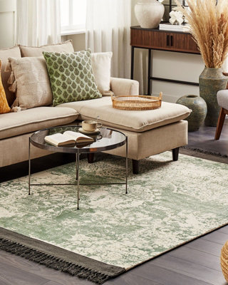 Viscose Area Rug 140 x 200 cm Green and Beige AKARSU