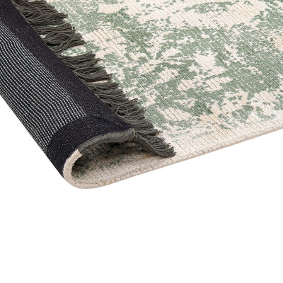 Viscose Area Rug 140 x 200 cm Green and Beige AKARSU