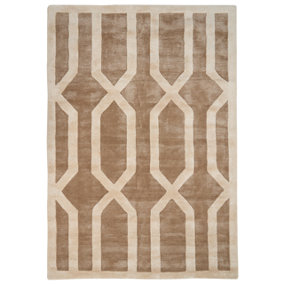 Viscose Area Rug 160 x 230 cm Beige and Brown MAHRIN