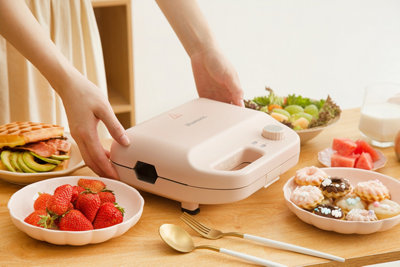 Vitantonio Waffle & Hotsandwich ピンク Vitantonio Japan Waffle & Hot Sandwich Maker - Pink (with