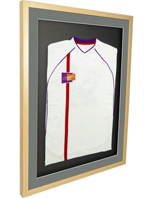 Vivarti DIY 3D Mounted Sports Shirt Display Oak Frame with Colour Mounts 60 x 80cm Silver Mount, Black Backing Card