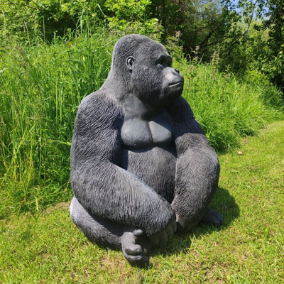 Vivid Arts Real Life Sitting Gorilla Garden Ornament