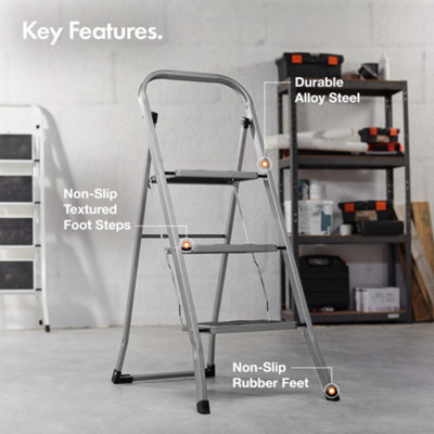 Easy store step ladder