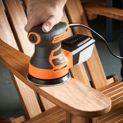 Random orbital sander on sale with dust extraction