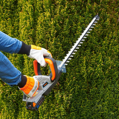 Vonhaus 7.2 v 2 in 1 grass and hedge trimmer clearance