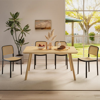 VonHaus Dining Table & Chairs Set, Rectangular Dining Table with 4 Dining Chairs, Dinner Table with 4 Plastic Rattan Effect Chairs