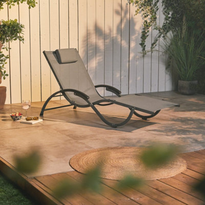 Heavy duty outdoor on sale chaise lounge