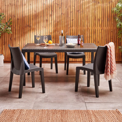 Dining table set 4 seater clearance plastic