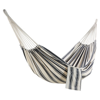 VonHaus Garden Hammock, 2 Person Striped Hammock with Rope Attachments & Storage Bag, Polycotton Double Hammock, Blue & White