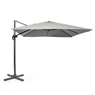 Vonhaus parasol set new arrivals