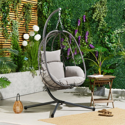 VonHaus Hanging Egg Chair Grey Rattan Garden Swing Chair with Stand Foldable Hanging Chair w Padded