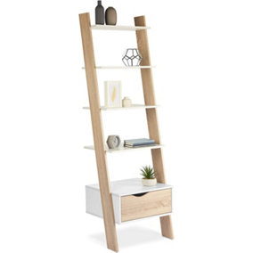 VonHaus Ladder Bookcase, Scandinavian Style, White & Light Oak Effect, Freestanding Storage Organiser Bookshelf With Open Shelves