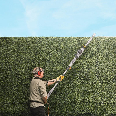 VonHaus Pole Hedge Trimmer 2 in 1 Extendable Telescopic Hedge Cutter 600W Corded Electric Shoulder Strap