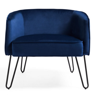 VonHaus Velvet Tub Chair, Navy Bucket Accent Armchair, Occasional Chair With Black Hairpin Metal Legs