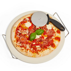 VonShef 13 Inch Pizza Stone & Cutter Set, 33cm Ceramic Bread Baking Stone, Chrome Stand, Round Baking Stone for Oven, Grill & BBQ