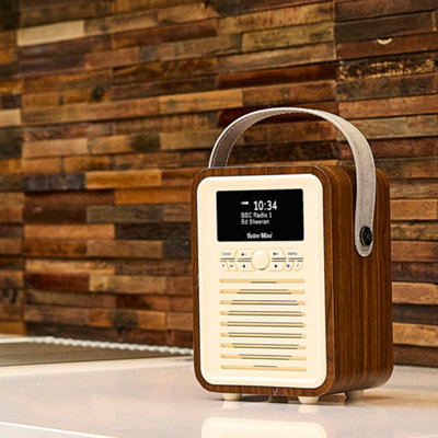 VQ Walnut 'Retro Mini' DAB/DAB+ Digital & FM Radio with Bluetooth