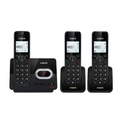 VTech CS2052 DECT Cordless Telephone Answering Machine Triple Handset
