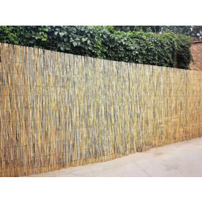 Wadan 1.5m x 4m Natural Split Reed Fence - Hand-Woven Reed Fence Screening Roll for Garden Privacy