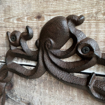 Wall Mounted Octopus Loo Roll Holder in Cast Iron (Set of 2) - 3