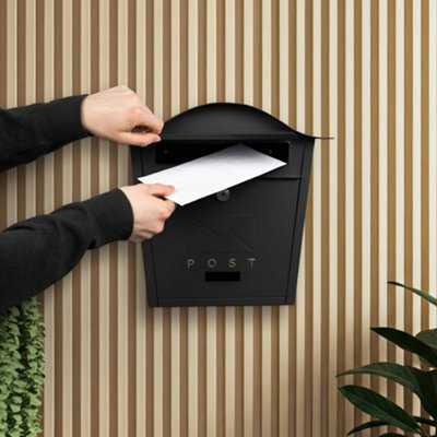 Wall Mounted Post Box Classic Design Large Letterbox Lockable 2 Keys ...