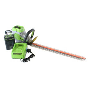 Warrior Eco Power Equipment 60v Cordless 61cm Hedge Trimmer with battery and charger