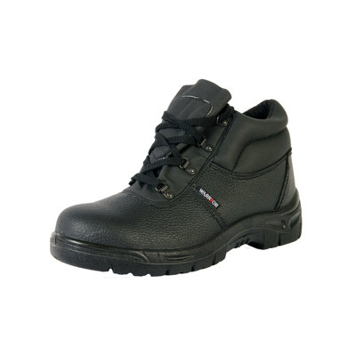 Warrior Mens Chukka Work Safety Boots Black (11) | DIY at B&Q