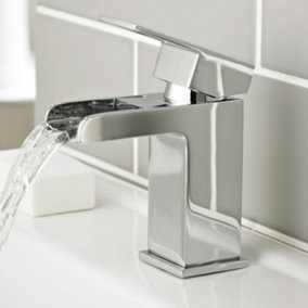 Waterfall Mono Chrome Basin Mixer Tap With Click Waste t33