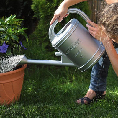 Watering Can Lightweight Plastic Classic Garden Plants Indoor Outdoor 10L