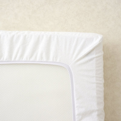 Large cot hotsell mattress protector