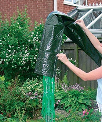 Washing line with discount umbrella