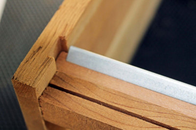 WBC Beehive Gabled Roof In High Quality Cedar - 7