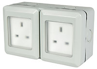 Weatherproof 2 Gang Outdoor Socket with PVC Covers