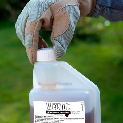 Weedol Lawn Weedkiller Concentrate 500m2 1L Dandelion Clover Daisy Weed Control