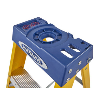 Werner Fibreglass Swingback Stepladder 8 Tread