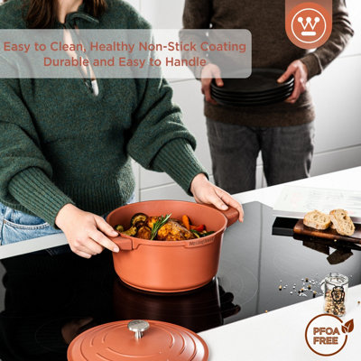 Westinghouse Performance Series Casserole Dish with Lid - 24cm Hob to Oven Cooking Pots - Lightweight Cast Aluminium - Orange