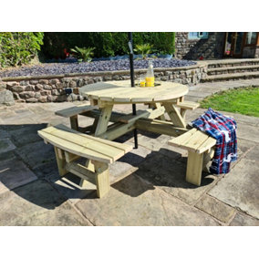 Westwood Round Picnic Table, Traditional Wooden Garden Furniture - L200 x W200 x H77 cm - Minimal Assembly Required