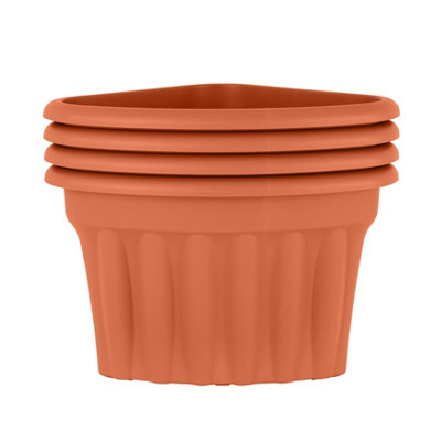Wham 4x Vista Terracotta Plastic Planter, Corner Garden Plant Pot, Medium Floor Pot (40cm, 20L, Pack of 4)