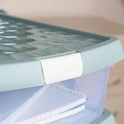 Wham Clip 2x 13.2L Square Plastic Storage Boxes with Secure Clip Lock Lids. L:39.5 x W:39.5 x H:12cm Clear/Green Milieu/Stone - 3