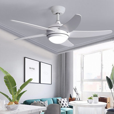 White 5 Blade Ceiling Fan Light with Remote Control 52 Inch at B&Q