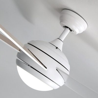 White 5 Blade Ceiling Fan Light with  Remote Control 52 Inch