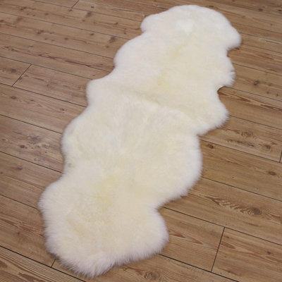 White Abstract Handmade Modern Shaggy Easy to clean Rug for Dining Room Bed Room and Living Room-60cm X 90cm (Single)