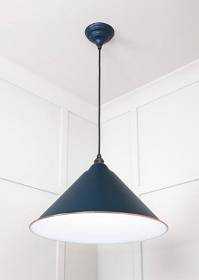 White Gloss Hockley Pendant in Dusk