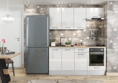 White Gloss Kitchen Cabinets Set 6 Units with Oven Housing Soft Close Chrome Handles 180cm Kitchenette Ella