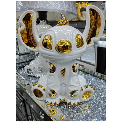 Bling Crushed Diamond Heart & Hands Ornament – Namaste Shelf Sitter, Silver Ceramic, 30cm