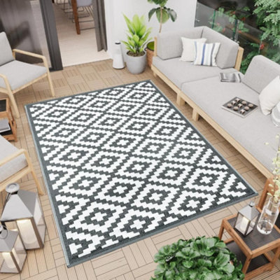 White & Grey Outdoor Rug for Garden, Waterproof Patio Rugs - 180 x 120cm