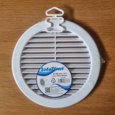 White Louvred Wall Vent Grille with Flyscreen and Screw Covers, 150 mm / 6 in, Air Ventilation Duct Cover with Flat Back