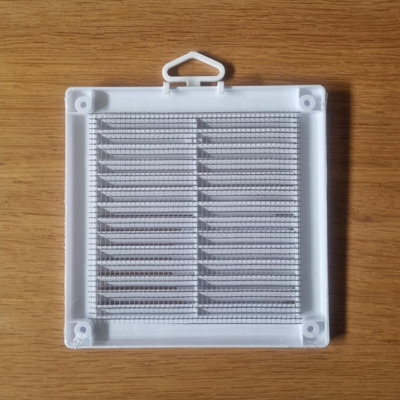 White Louvred Wall Vent Grille with Flyscreen and Screw Covers, 150 x 150 mm, Air Ventilation Duct Cover with Flat Back