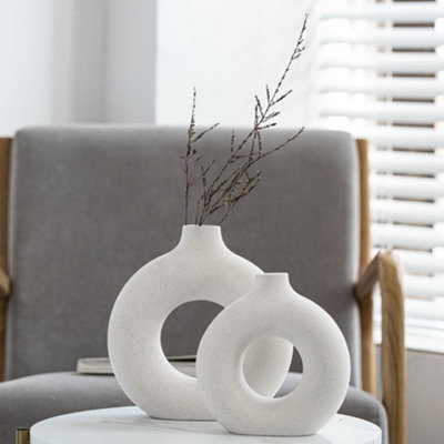 White Nordic Style Round Ceramic Vase Home Decor 18x19cm