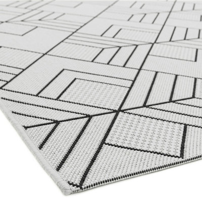 White Outdoor Rug, Geometric Stain-Resistant Rug For Patio Garden Balcony, 4mm Modern Outdoor Area Rug-80cm X 150cm