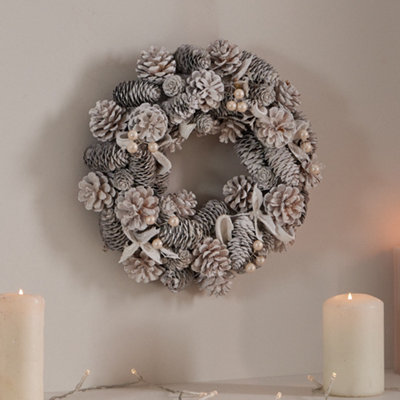White Pinecone Xmas Decoration Christmas Door Wreath 30cm - 3